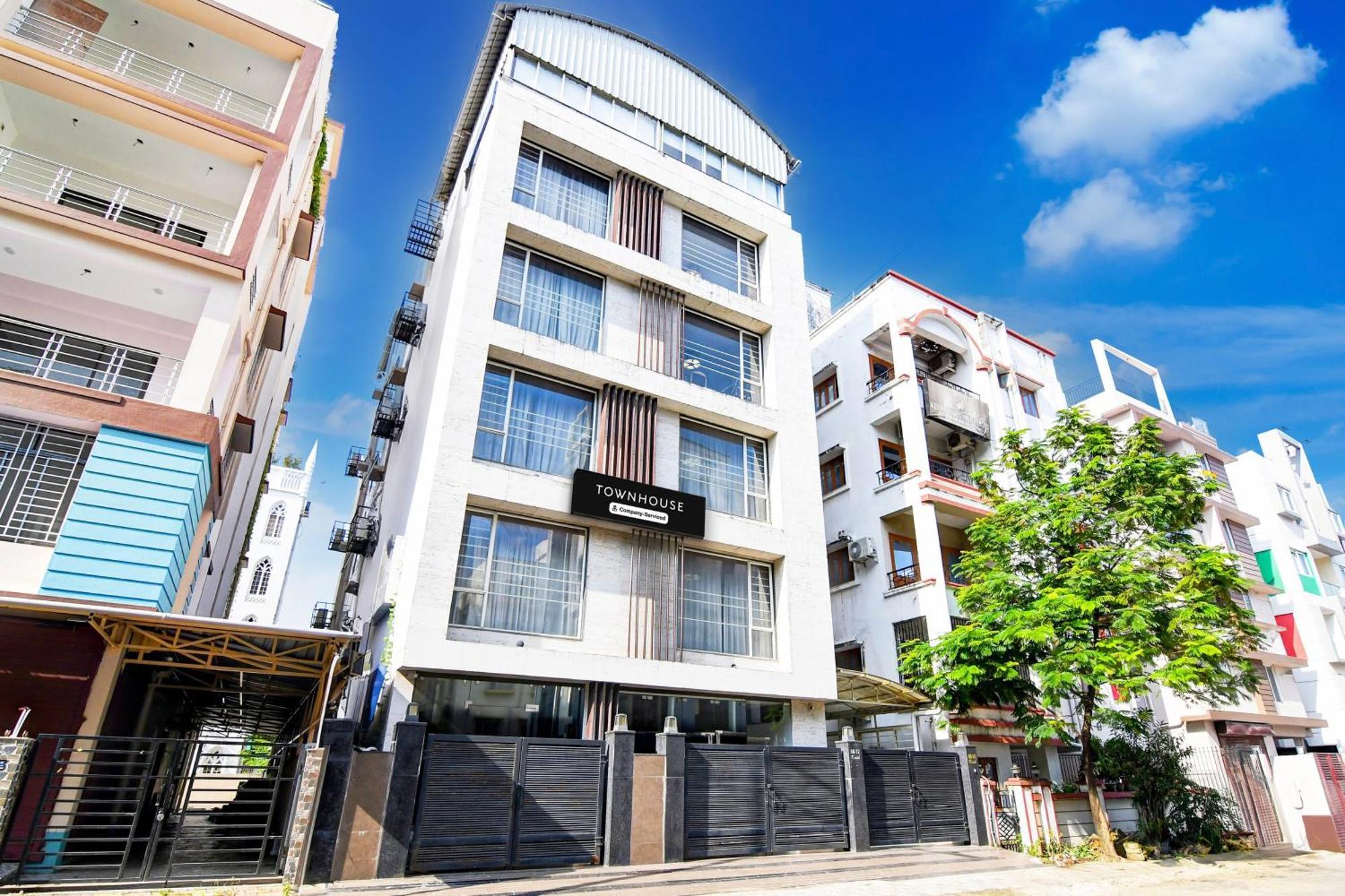 Super Townhouse New Town Formerly Krish Residency Calcutta Eksteriør billede